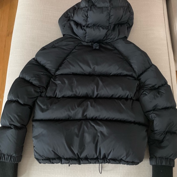 Jacket - Picture 4 of 5